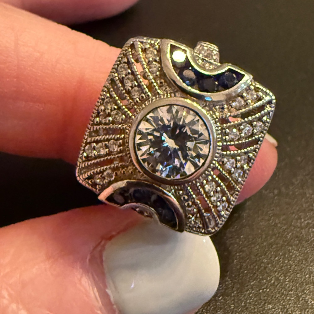 Gorgeous Vintage-Inspired Sterling Silver and Blue CZs Ring Size 7